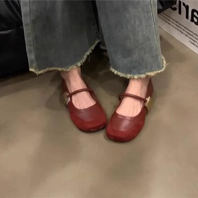 Fan Jieya Red Mary Jane Shoes Women's Shoes 2025 Spring and Autumn New Round Head Soft Sole One Word with Shallow Mouth French Single Shoes