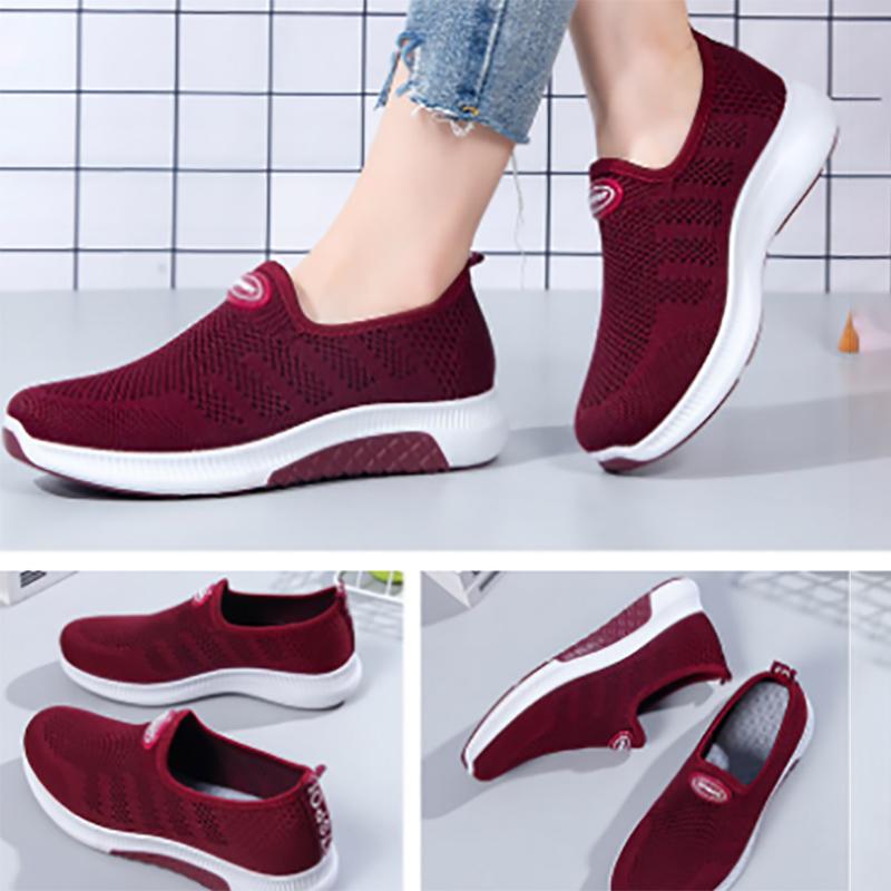 Women Spring and Autumn Cloth Shoes Flying Woven All-match Sneakers One Pedal Middle-aged and Elderly Mothers Casual Running Shoes