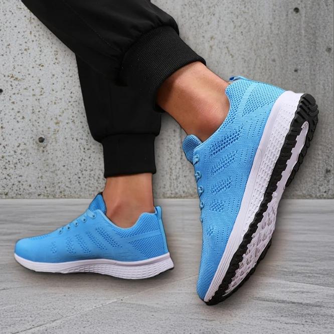 Running Shoes for Men Mesh Breathable Trainers Ladies Shoes Platform Sneakers Summer New Fashion Light Basketball Walking Shoes
