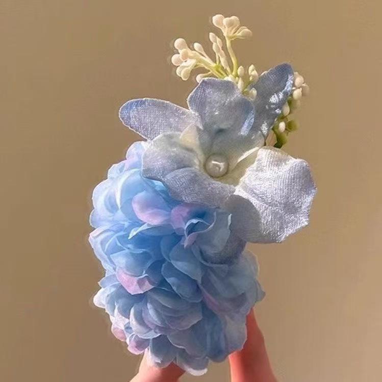 Seaside Atmosphere Lily Flower Hair Clip for Women - Vacation Style Accessory