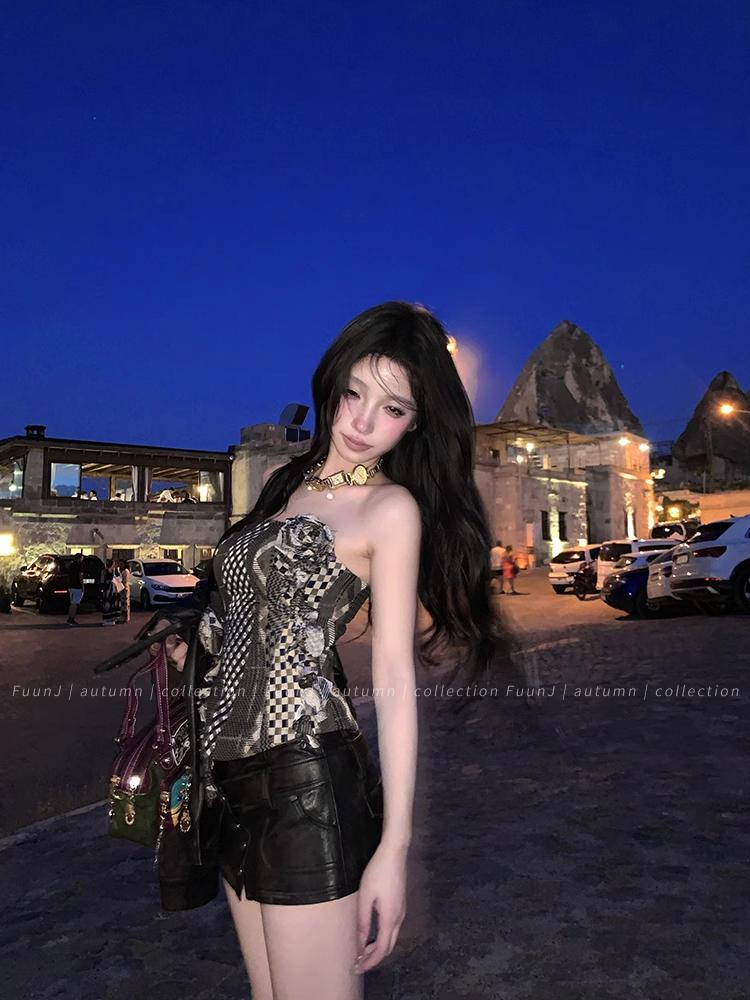 Sexy Black Pu Leather Short Skirt Women's Autumn Winter Tight Gothic Low Waist Skirt Street Fashion Y2K Hot Girl Outfit