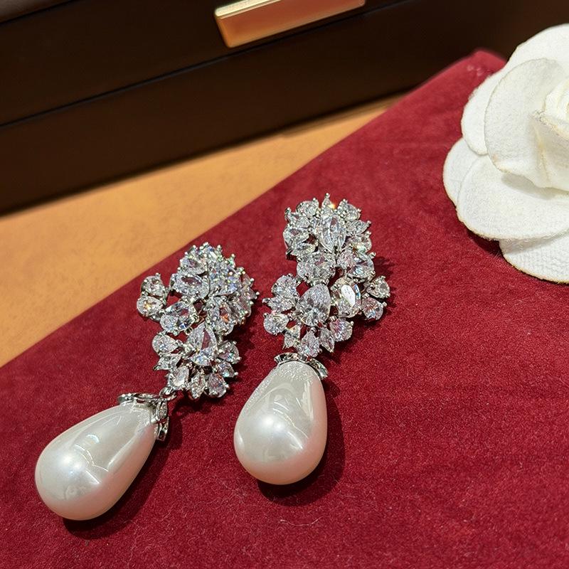 Elegante Strass-Tropfenperlen-Ohrringe für Damen – Retro, High-End-Design für Bankette