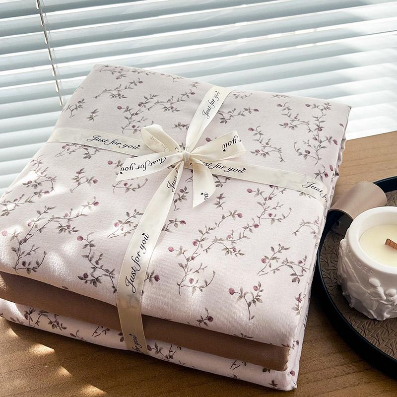 Ins Floral Print Bedding Set Knitted Cotton Flat Sheet Set Four Pieces Duvet Cover Double Layer-yarn 4Pcs Lovely Fitted Sheet