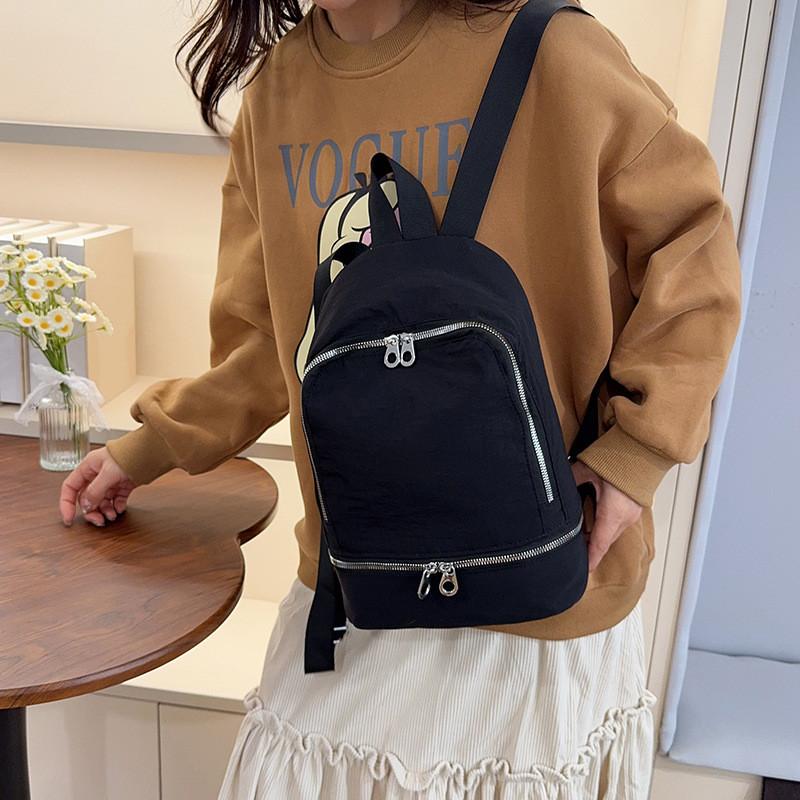 Nylon Casual Backpack With Breathable Design For Students And Commuters