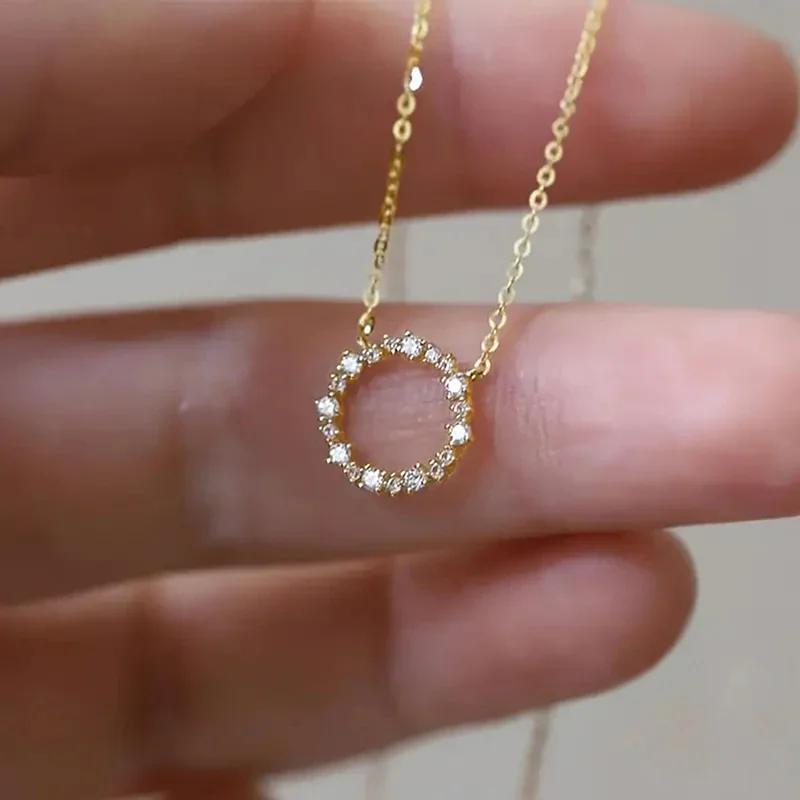 Xiaomi Huitan Exquisite Round Circle Pendant Necklace with Dazzling CZ Stone Modern Fashionable Women's Accessories Versatile Jewelry