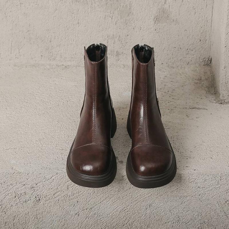 Autumn and winter women's platform Martin boots new solid color large size women's boots rear zipper middle heel round head medium boots women