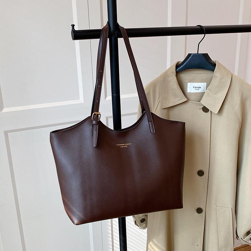 

2025 Новая женская сумка Большая вместимость Сумка-тоут Повседневная текстурированная сумка через плечо Женская сумка под мышкой Ручная сумка для покупок