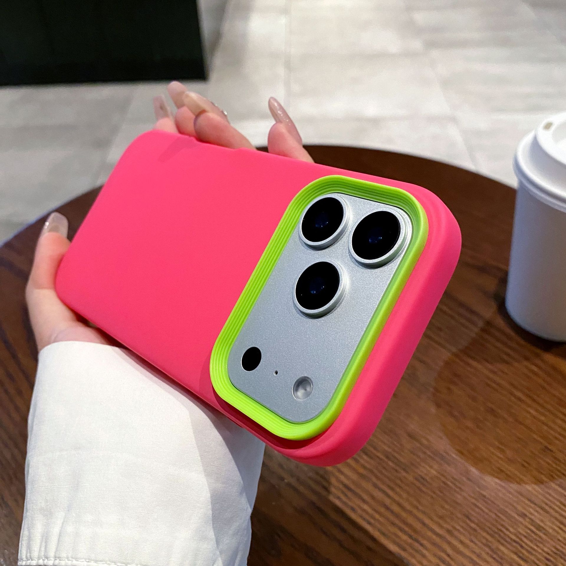 

Simple Solid Color Matte Case 3-in-1 Compatible with iPhone 16 Pro Max Apple 17 Phone Case 15/14 Silicone 17air(without Packaging