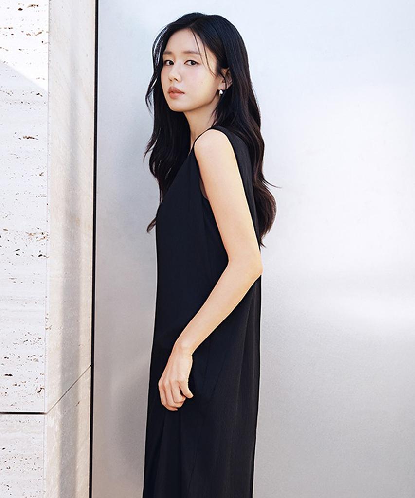 Sellebsyabedisyeon 26Ss Pleated Armhole Cover Long Dress
