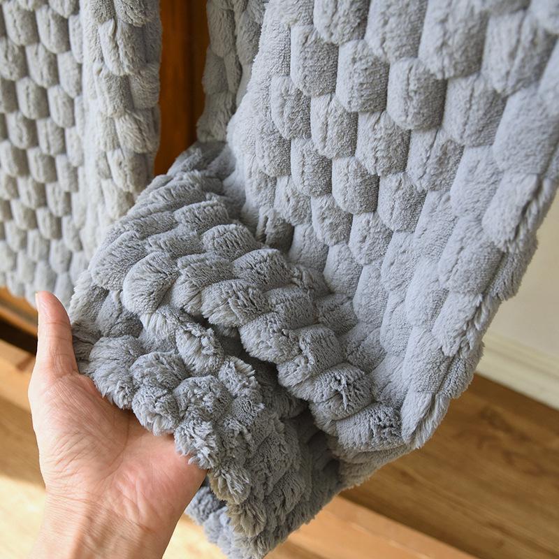 Men's Flannel Pajamas Set: Autumn-Winter, Thick Velvet, Warm & Loose Fit, Plus Size, Wearable Outdoors in Spring