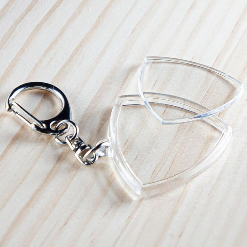 Pick Holds Guitar and Bass Handmade Made in Perfect for Joining a Club or Entering Fender Teardrop Style [EBISU Design] 1-Piece Hame-Pachi Keychain,