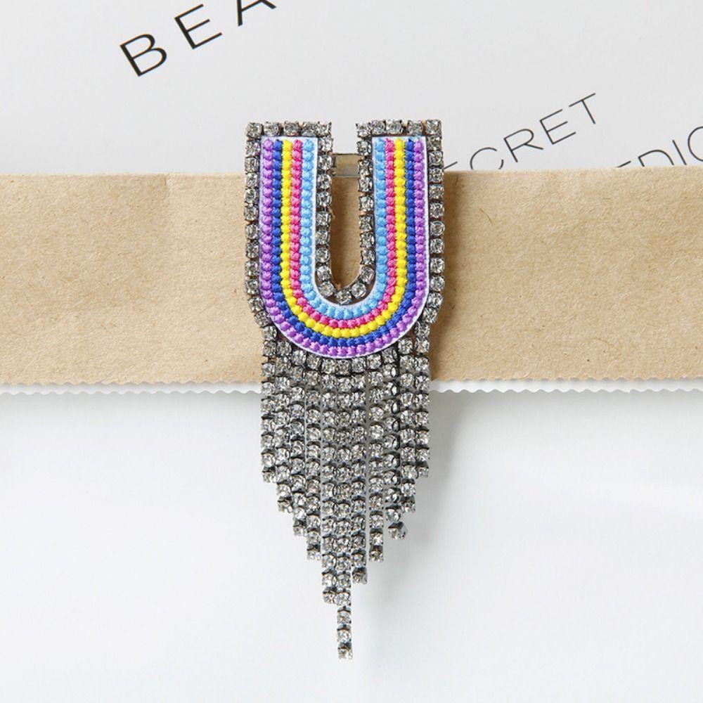 Broche Créative à Pampilles de Strass Lettre A-Z Épinglette de Vêtement de Banquet Broche Broderie Lettre Fête