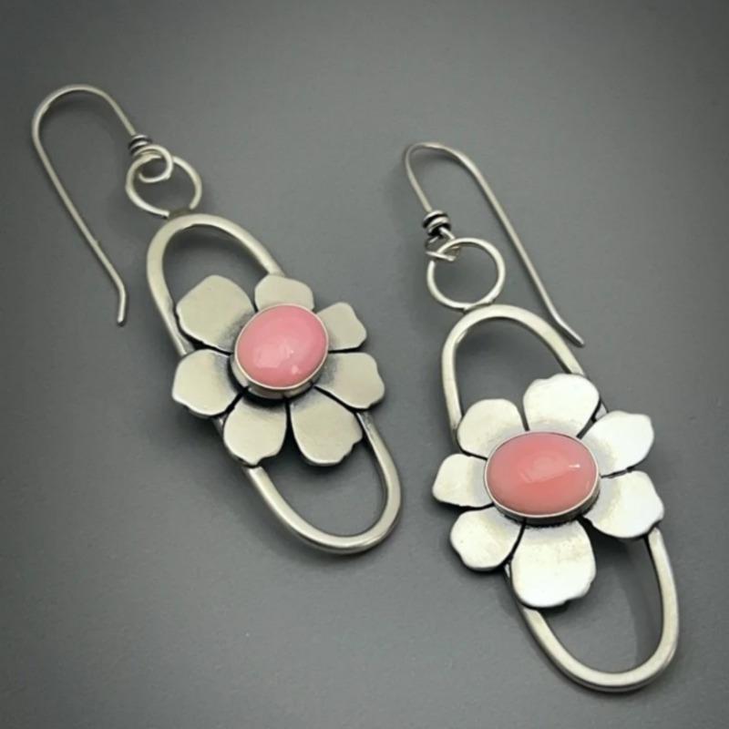 Vintage Silver Color Oval Inlaid with Pink Stones Earrings Metal Carving Flower Dangle Earrings for Women Jewelry