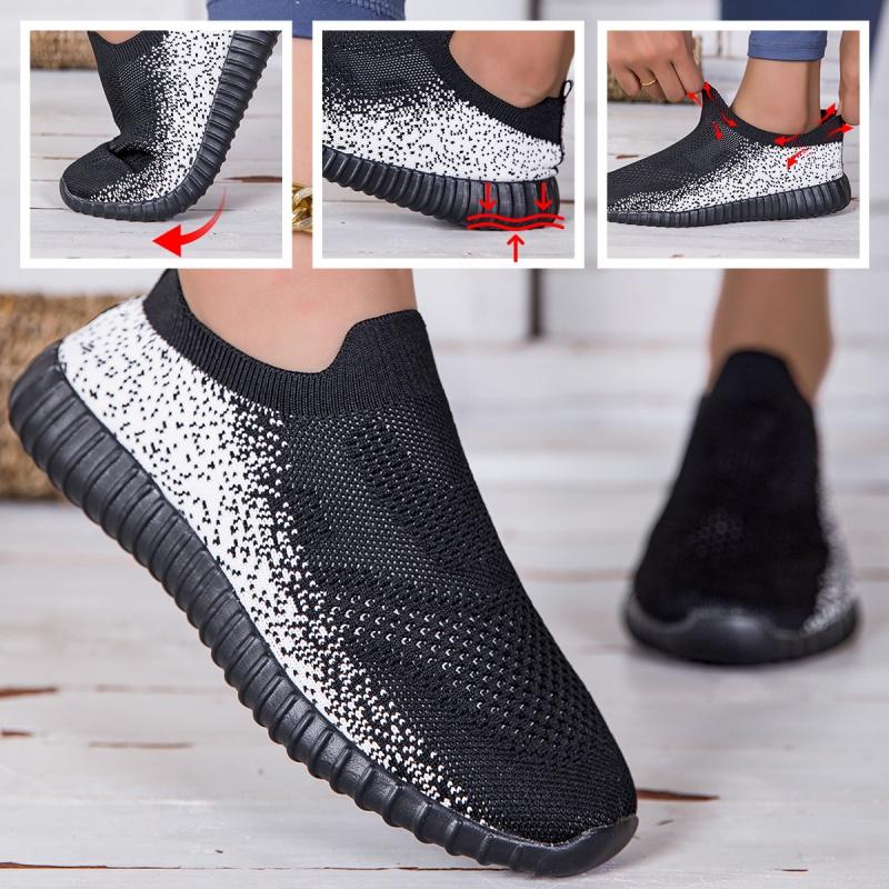 Women Knitted Flats Light Breathable Walking Shoes Comfortable Loafers Ladies Elastic Casual Sports Shoes Mesh Jogging Shoes