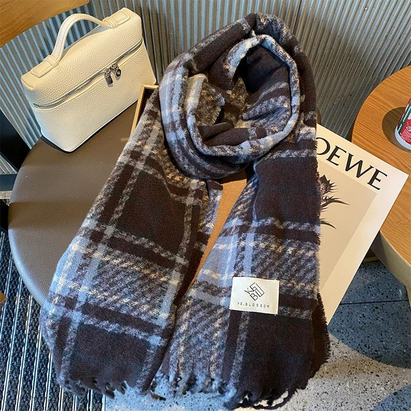 Plaid Korean-Style Women's Winter Scarf - Warm Imitation Cashmere Snood