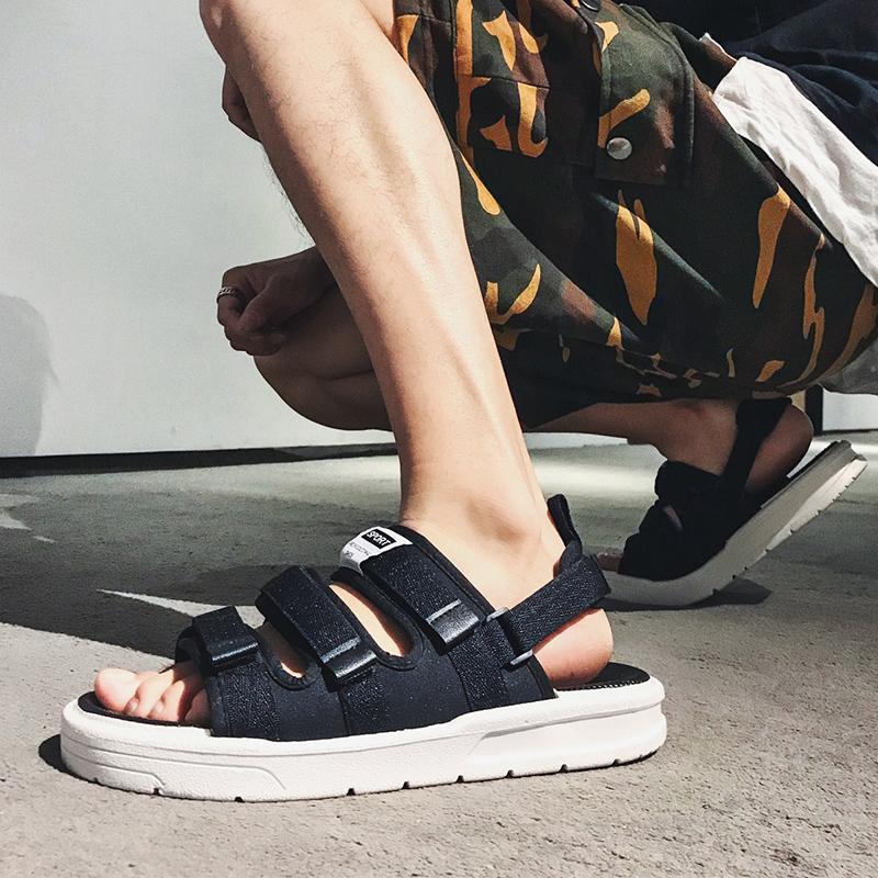 Summer Men's Sandals High-quality Fashio Casual Beach Slippers Comfortable Soft Soled Hook Loop Sandals New Male Roman Shoes