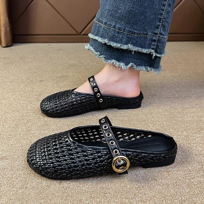 Fashion Hollow Baotou 2025 Sandals Summer New Breathable Going Out Flat Slip Lazy Light Slippers