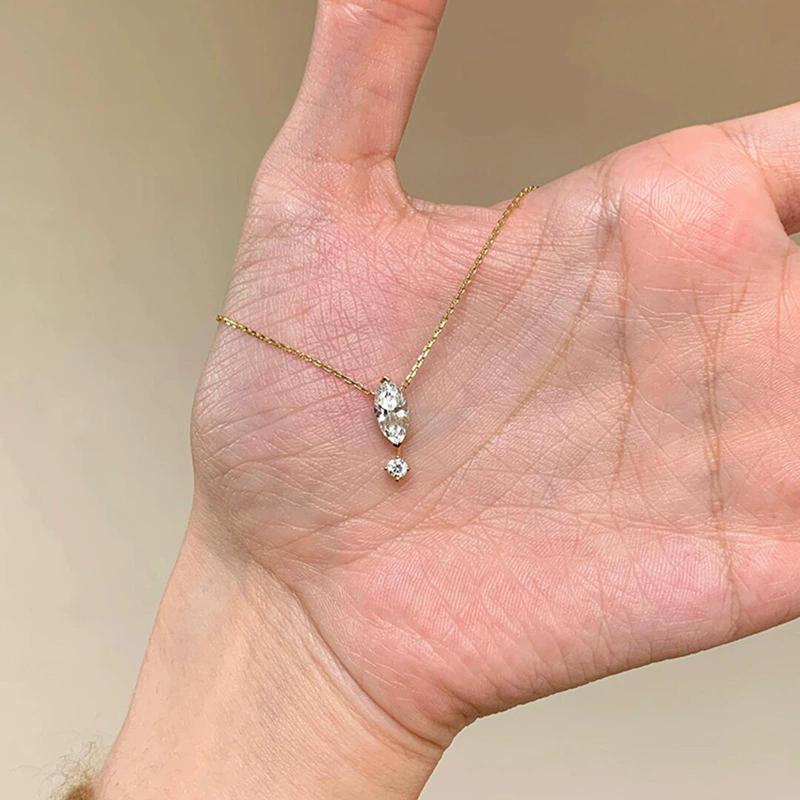 

Water Droplet Zircon Pendant Necklaces For Women Fashion New Clavicle Chain Anniversary Jewelry Gift Party Wedding