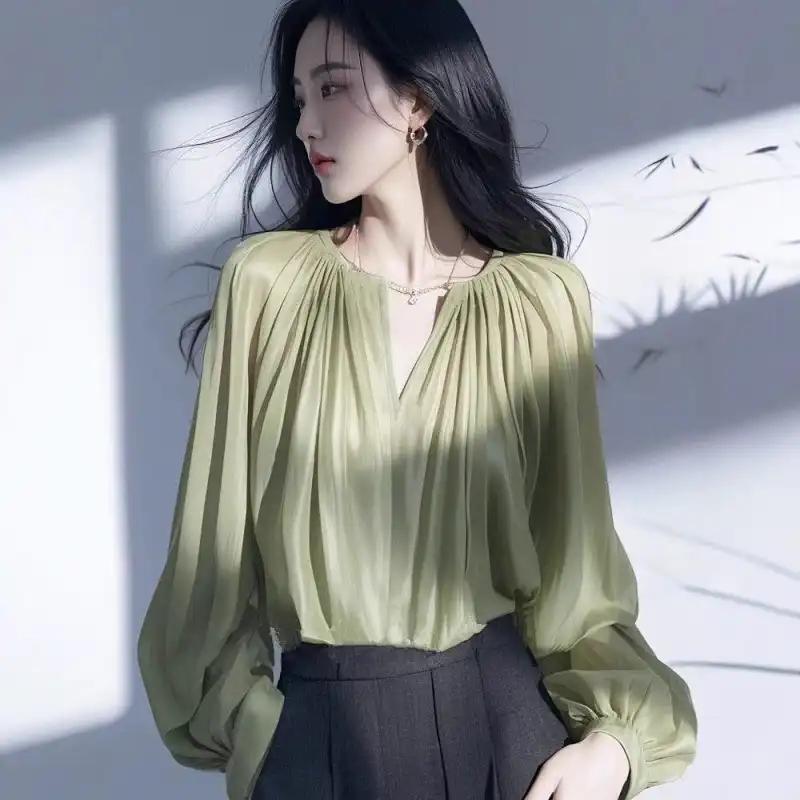 women s french top v neck M зелёный