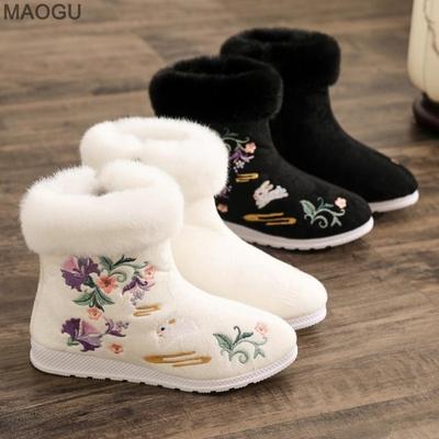 Anti-slip Winter Keep Warm Women's Short Boots Embroidered Flowers Plush Comfortable Ankle Boots Female Ethnic Style Botines