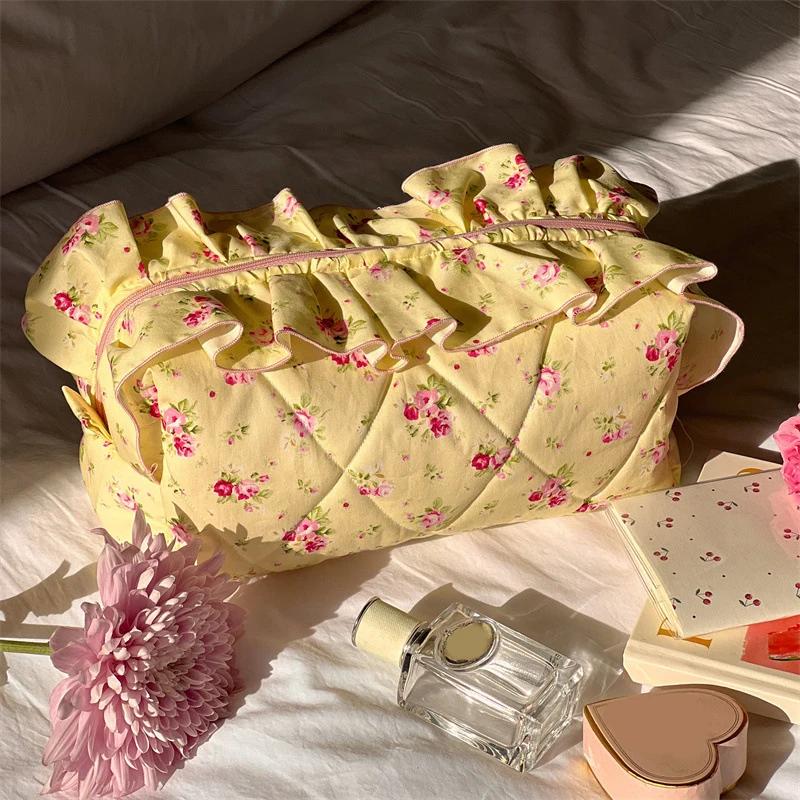 Large Capacity Cute Bow Flower Cosmetic Bag for Women Girls Makeup Organizer Travel Toiletry Bag Zipper Lipstick Storage Bag New