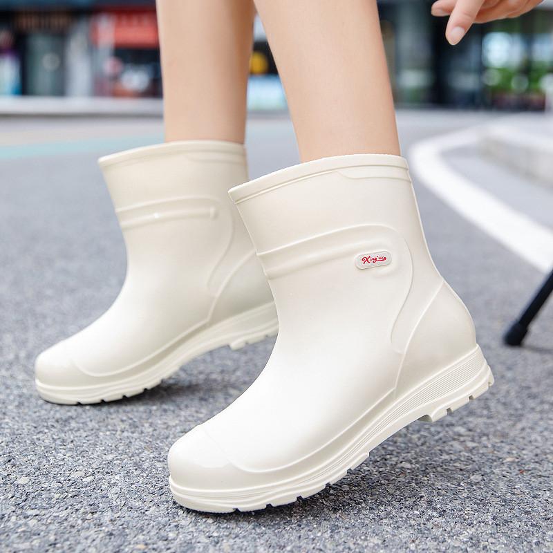 Japanese New Medium Tube Rain Shoes Women's Fashion Water Shoes Wear Non-slip Medium Tube Water Shoes Adult High Tube Rain Boots