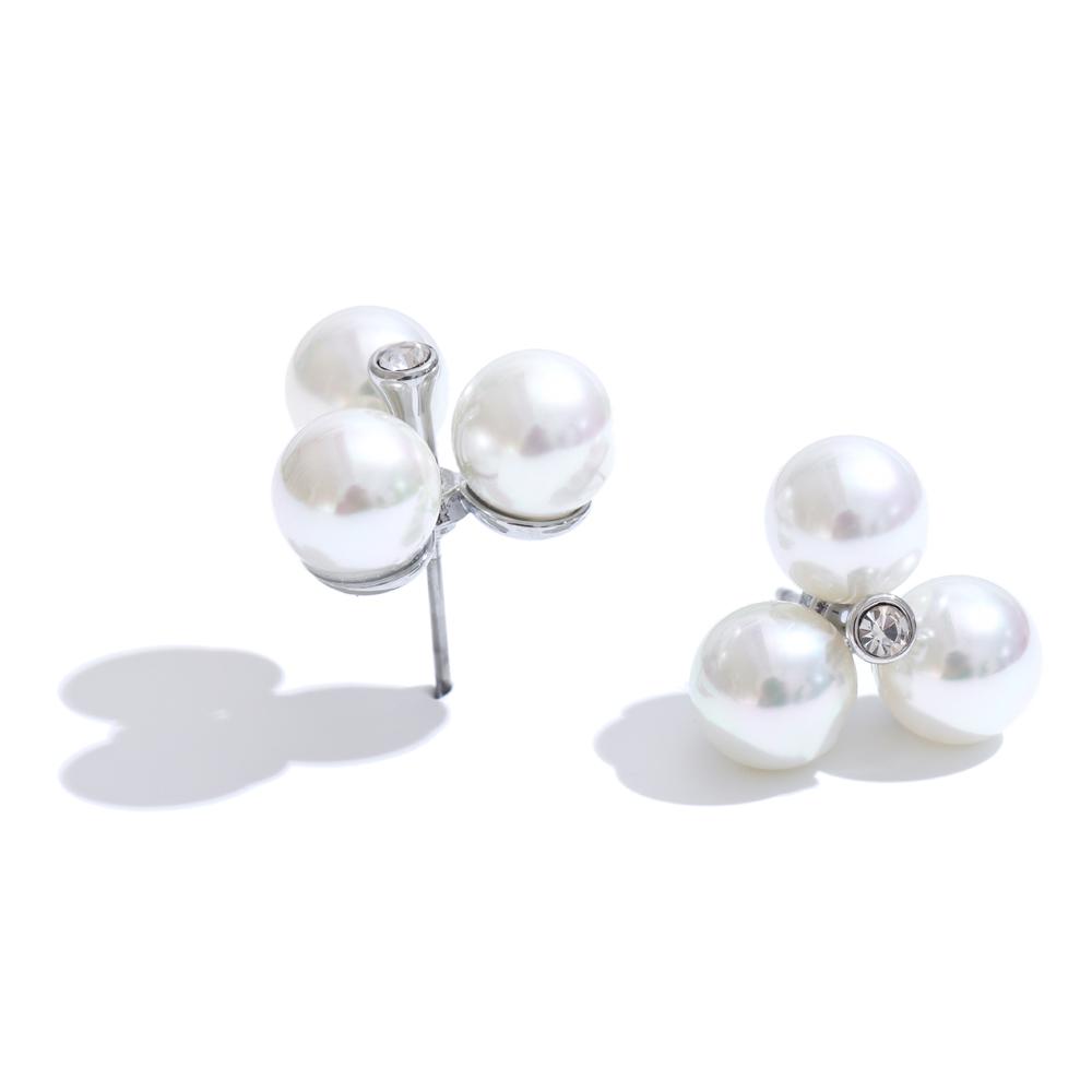 

Yhpup Korean Style Simulated Pearls Flower Stud Earrings for Women Exquisite Stainless Steel Elegant Daily Waterproof Jewelry