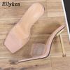 Mode Eilyken Été Femmes Pantoufles Extérieur PVC Transparent Sandales Gelée Transparente Mode Bout Ouvert Talons Fins Hauts Chaussures Fête Dames