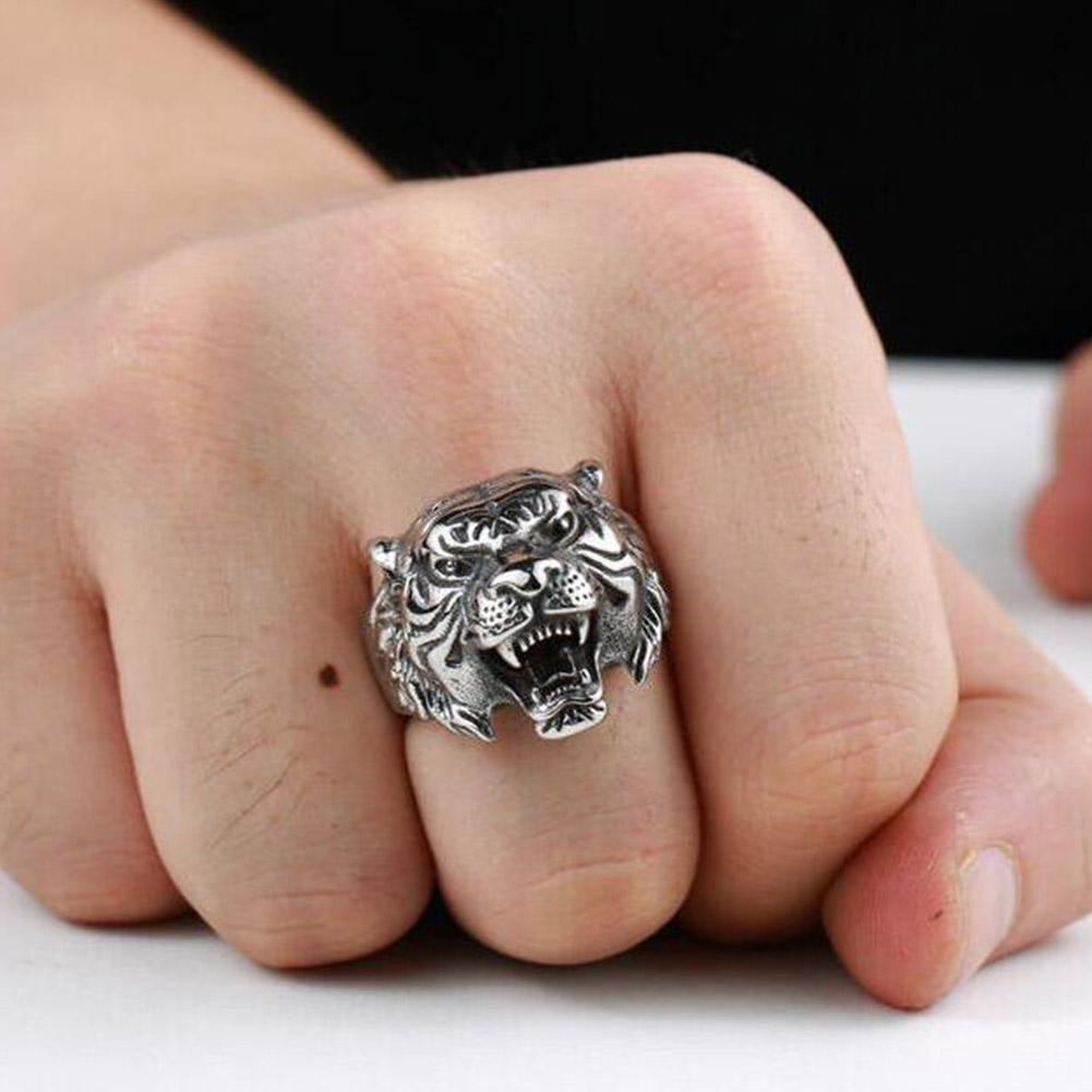 Tiger Ring for Men's Personality Exquisite Animal Jewelry Titanium Steel Retro Tiger Head Ring Antique Adjustable Open Ring 1PCS