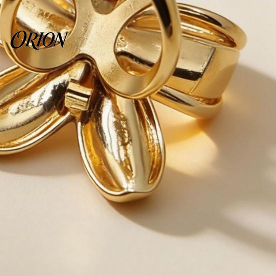 Anti Slip Scarf Ring Rings for Women, Metal Flower Buckle And Slides, Shirt Delicate Neckline Shape Tool Tightener Ties Clip Silk Scarf, Shawl,