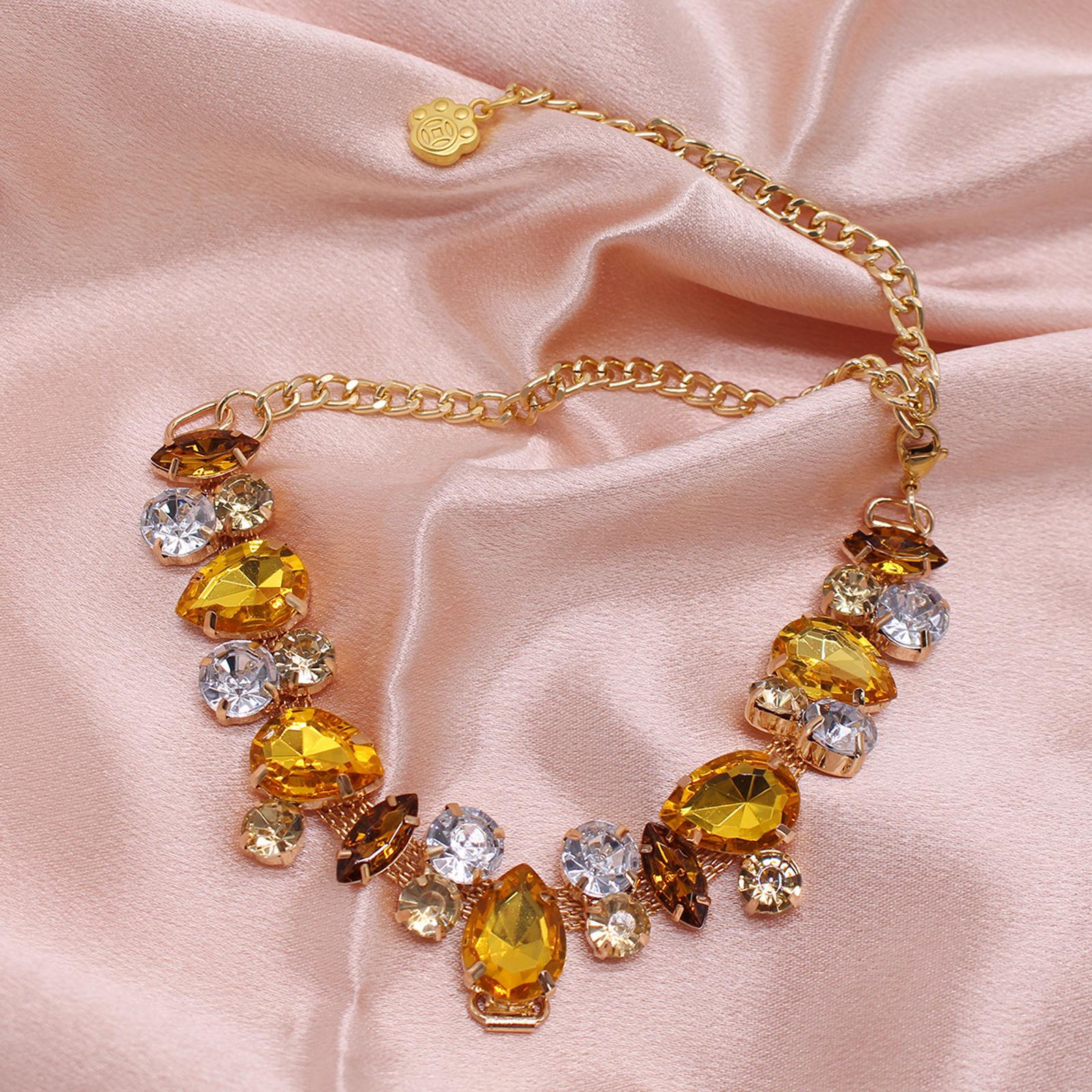 

Ошейник для собаки Золотая цепочка Ожерелье Нержавеющая сталь Регулируемый Цвет Бриллианты Ошейник для Маленьких Средних собак Щенка S золотой