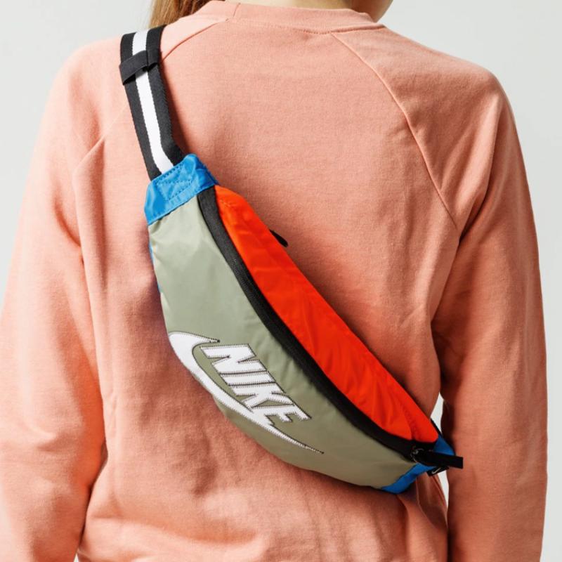 Nike Sportswear Heritage Waist Bag Brown Casual BA6093-371