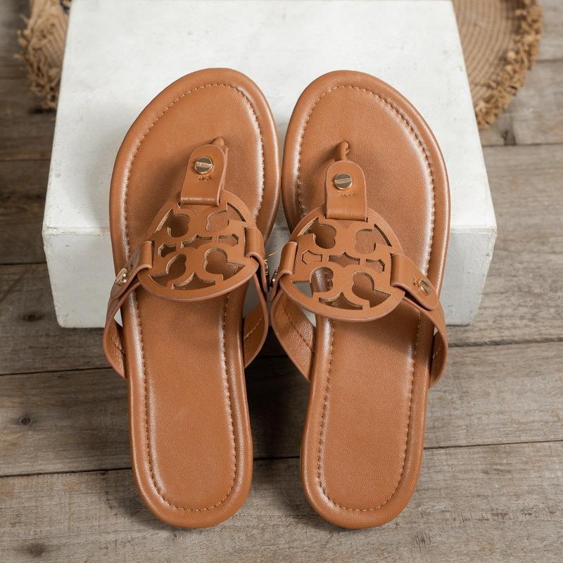 Fashionable Flat-bottomed Flip-flops Versatile Shoes Anti-slip Corner Toe Flip-flops