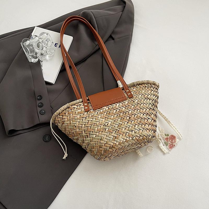 Ribbon Design Small Straw Crossbody Bags for Women 2024 Fashion Summer Shoulder Bags Lady Travel Handbags Female Weave Beach Bag