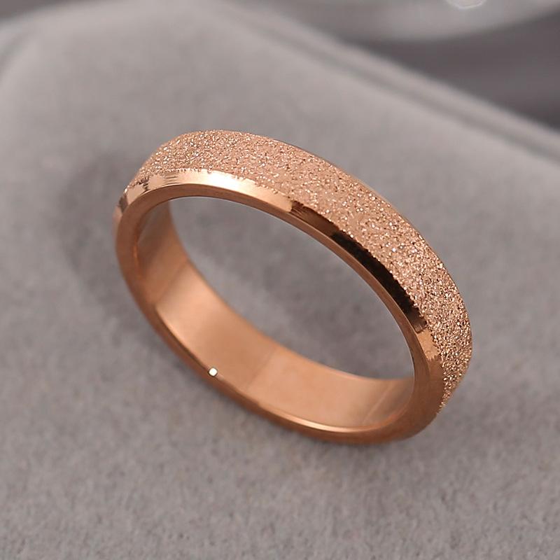 Titanium Steel Ring Hypoallergenic Simple Polished 18k Stainless Steel Pinky Ring Fashion Jewelry