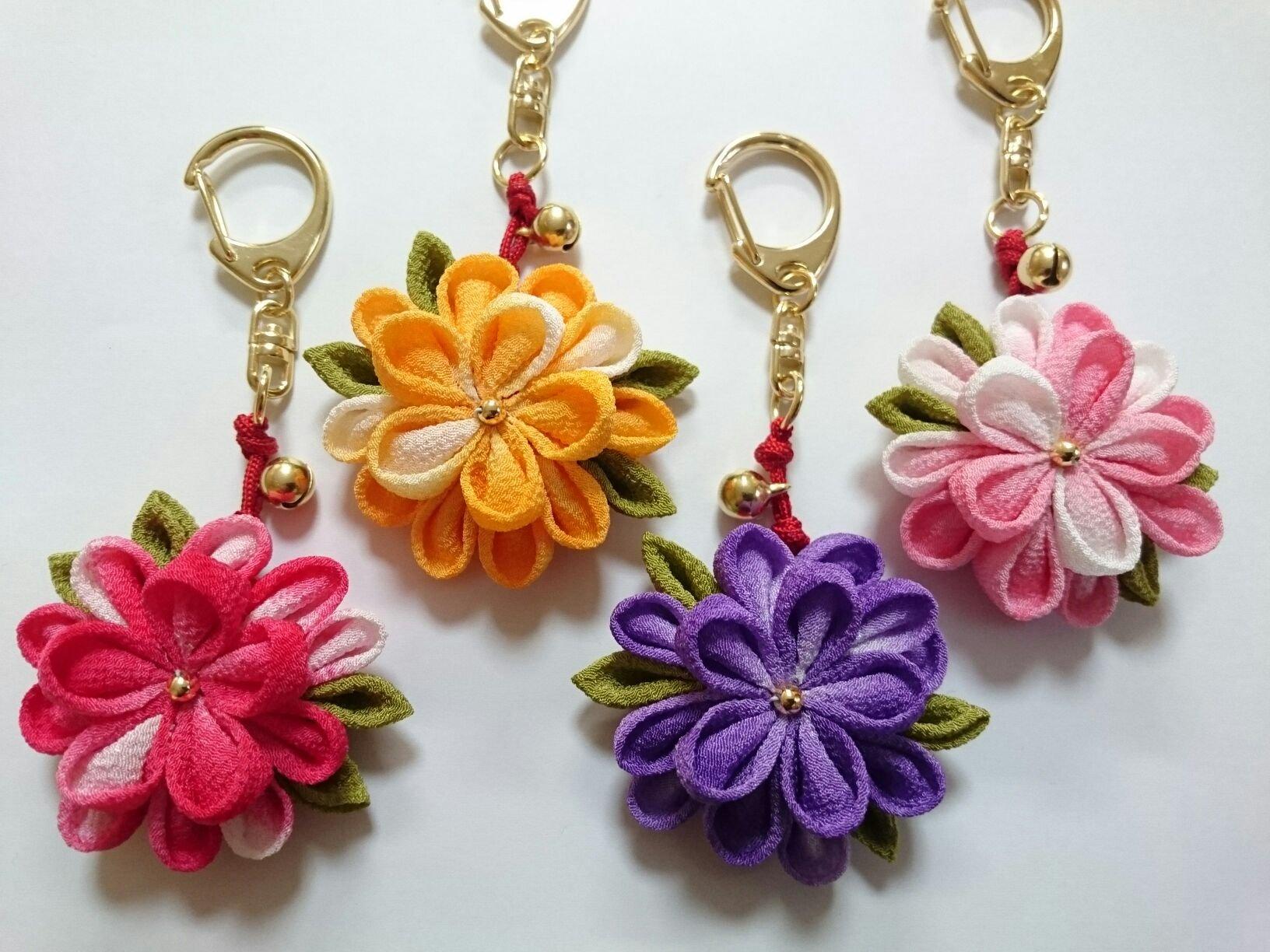 Takaraku Tsumami Zaiku Craft Flower Keychain Set of 4 Kit