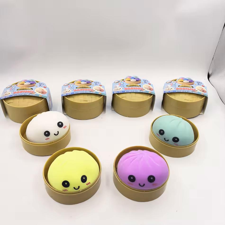 Bolas de Estresse de Dumpling Brinquedo Sensorial Fidget Comida de Simulação com Pequeno Cozinhador de Vapor Bola de Massa para Apertar Brinquedo de Mão para Alívio do Estresse