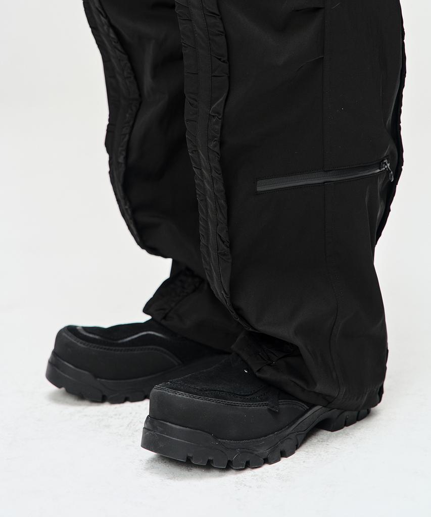 ADSB ANDERSSON BELL Canley Puckering Cargo Pants Apa702M(Black)