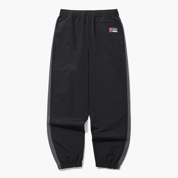 LECOQ Colorblock Loose Jogger Pants - Black (Qq123Lpt22)