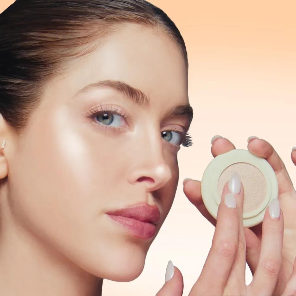 SIMIHAZEBEAUTY Soft Strobe Creamy Highlight Powder 03 ROSE QUARTZ