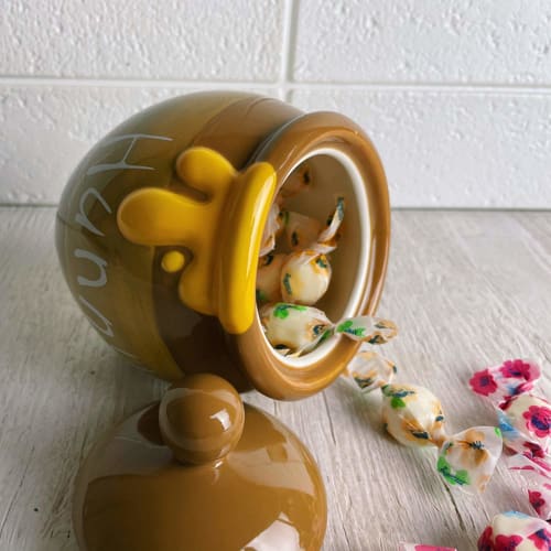 SunArt Disney "Winnie the Pooh" Honey Pot Canister, Storage Container, Candy Container, 13.5cm Tall, Winnie the Pooh Merchandise, Interior Decor, Tabl