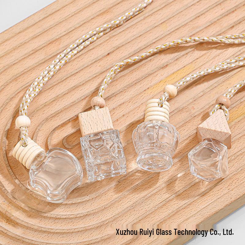 Car Aromatherapy Hanging Refillable Glass Diffuser Bottle Ornament