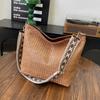 New woven hand-woven straw bag New trendy fashion shoulder bag Large capacity leisure vacation bucket bag