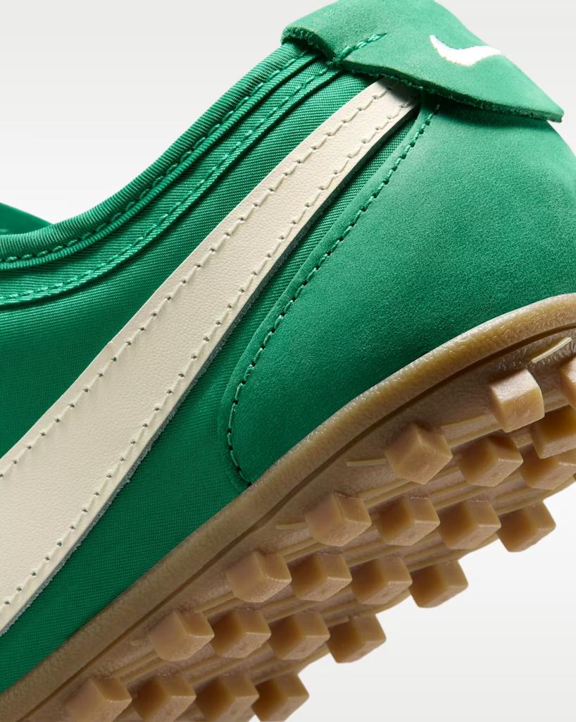 IW0955-300 Nike Moon Shoes OG "Malachite/Soft Pearl" (Women's)
