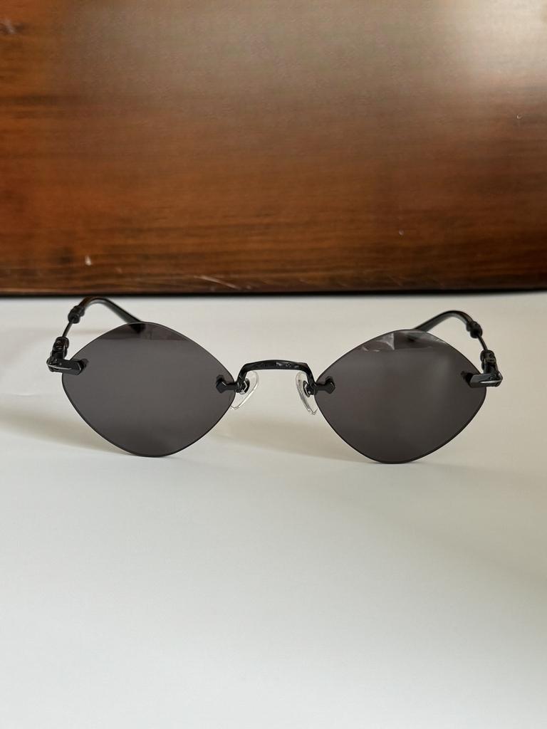 2025 New Fashion Trend Party Luxury Designer Sunglasses For Men And Women Personality Alloy Black High-End Uv400 Sunglasses