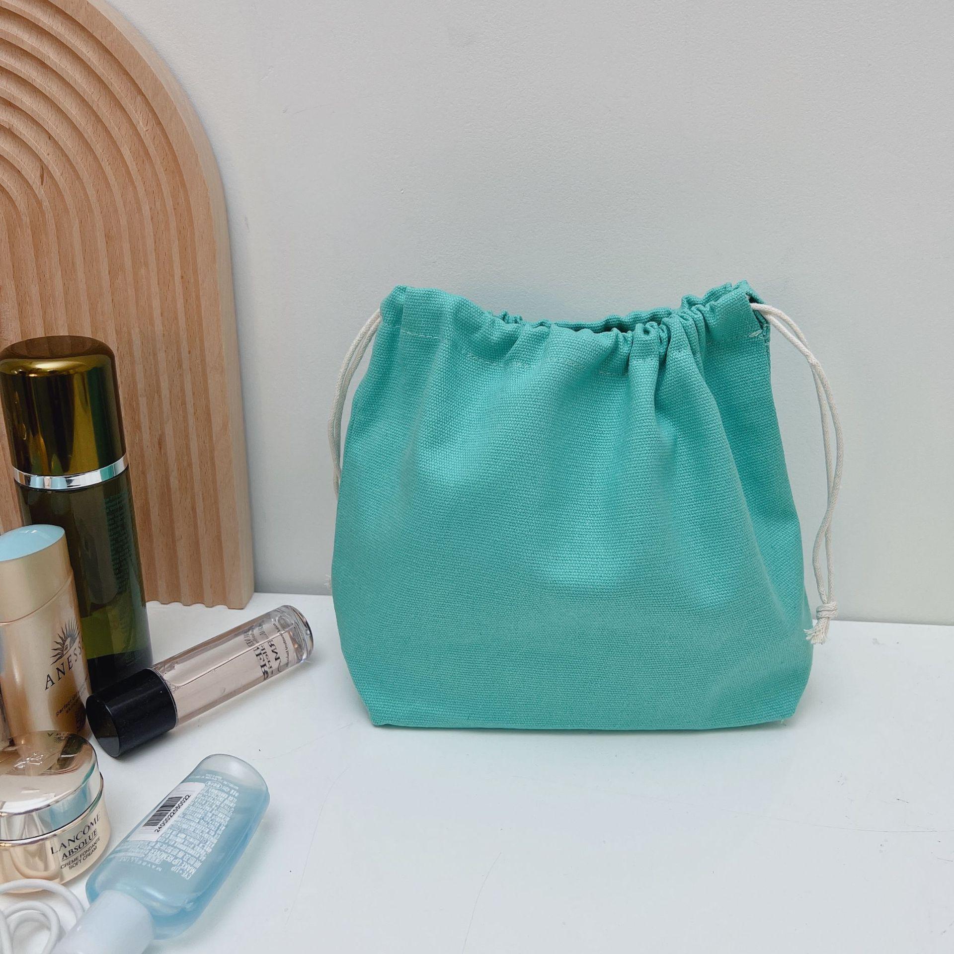 

3D Canvas Makeup Bag: Lipstick, Keys, Coins, Women s Drawstring, Dustproof Inner Bag.