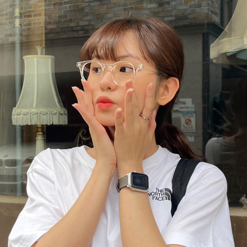 SBKA Icon-C02 Transparent Round Horn-Rimmed Glasses (Blue Light Blocking)