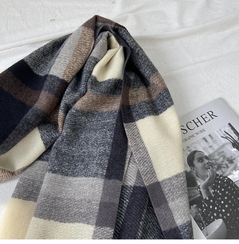 Women's Elegant Vintage Warm Thick Multicolor Plaid Fringe Scarf - Polyester Fleece Wrap Shawl for Casual Outing, Soft Comfortable