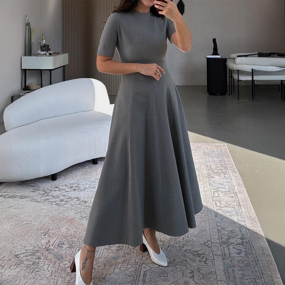 Temperament and Elegant Short-sleeved A-line Long Skirt Dress for Women's Autumn and Winter 2025