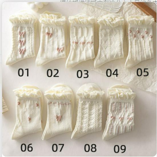 

Women s White Lace Mid-Calf Socks - Spring/Summer Korean & Japanese Style No. 9